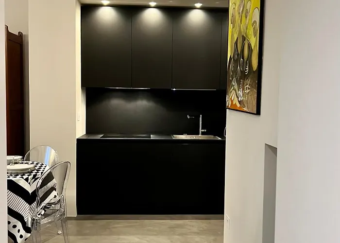 Design District Luxury Apartament