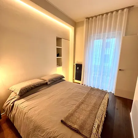 Apartament Design District Luxury